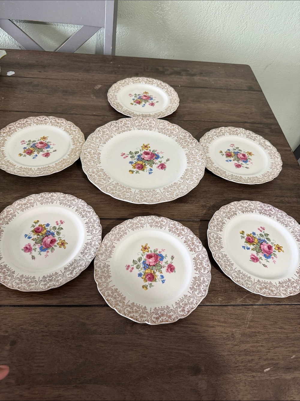 Vintage Hallmark Floral Serving Plate Set 1 Large Plate 6 Small Plates + Server
